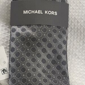 Michael Kors Anasco Dot Tie Silver 040 NWT Silk Blend